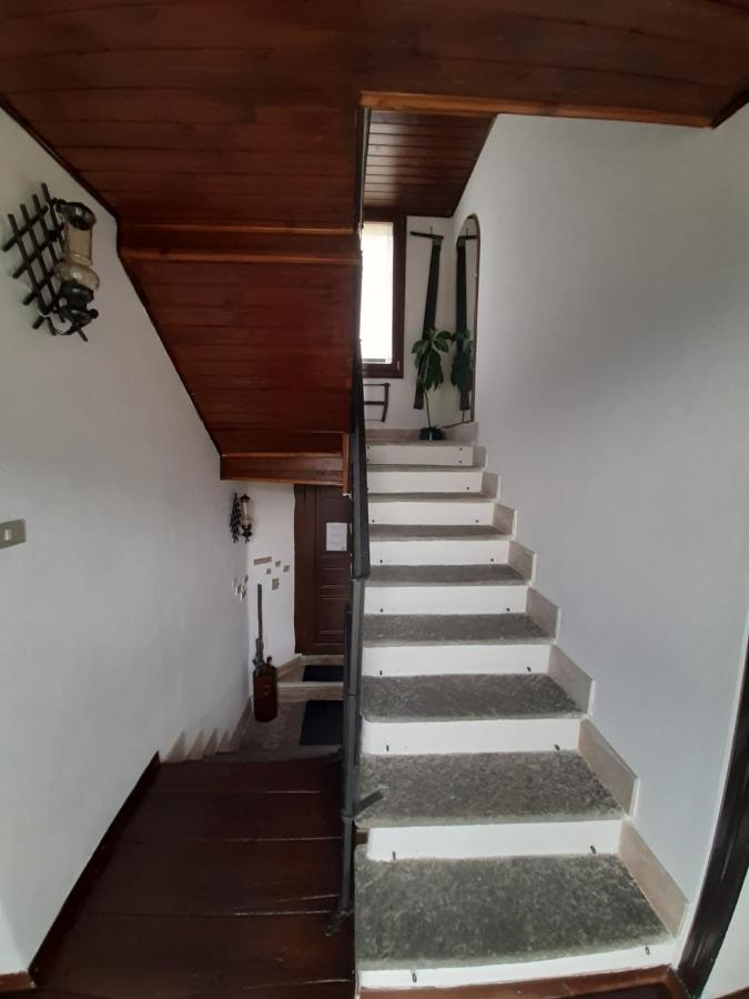 B&B La Locanda Del Cinghiale Aurano Dış mekan fotoğraf
